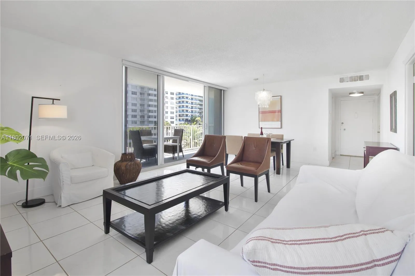 5838 Collins Ave # 2H, Miami Beach FL 33140