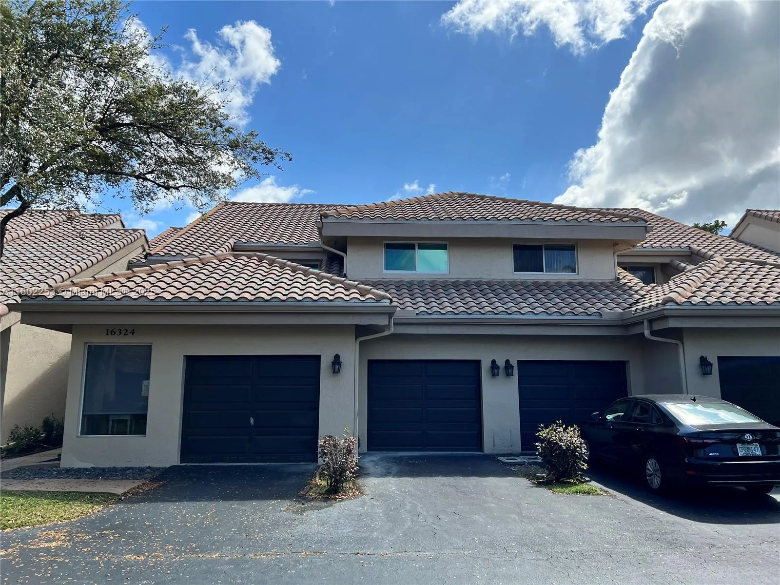 16322 Malibu Dr # 11, Weston FL 33326