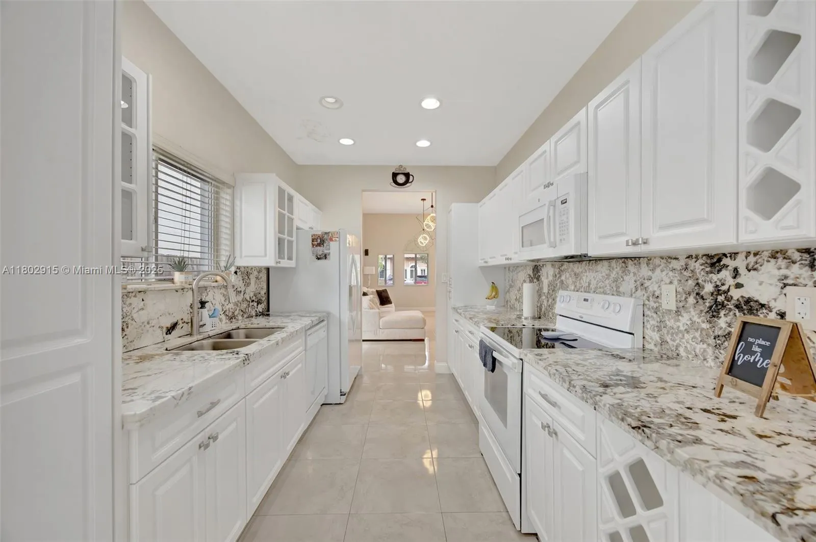 1130 NE 41st Ave, Homestead FL 33033
