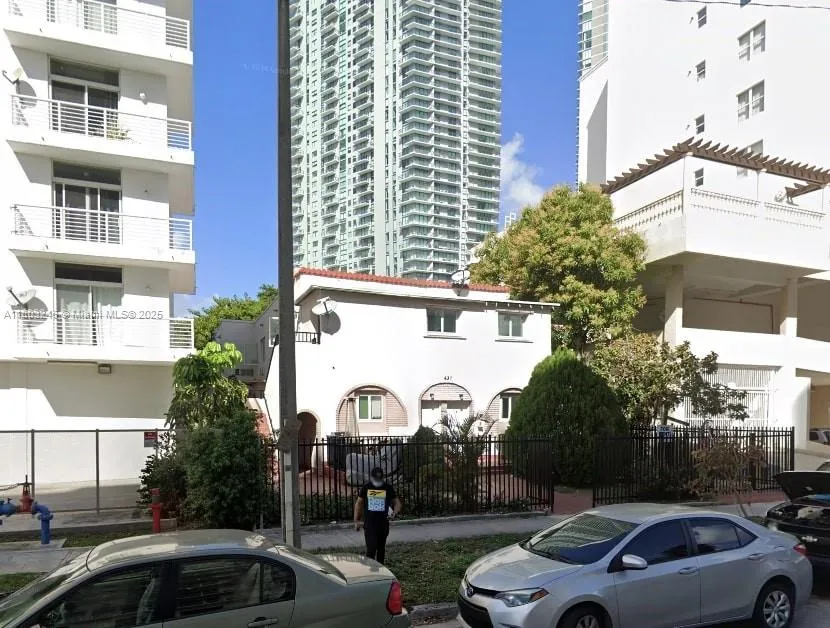 for sale at 437 NE 30th St, Miami FL 33137