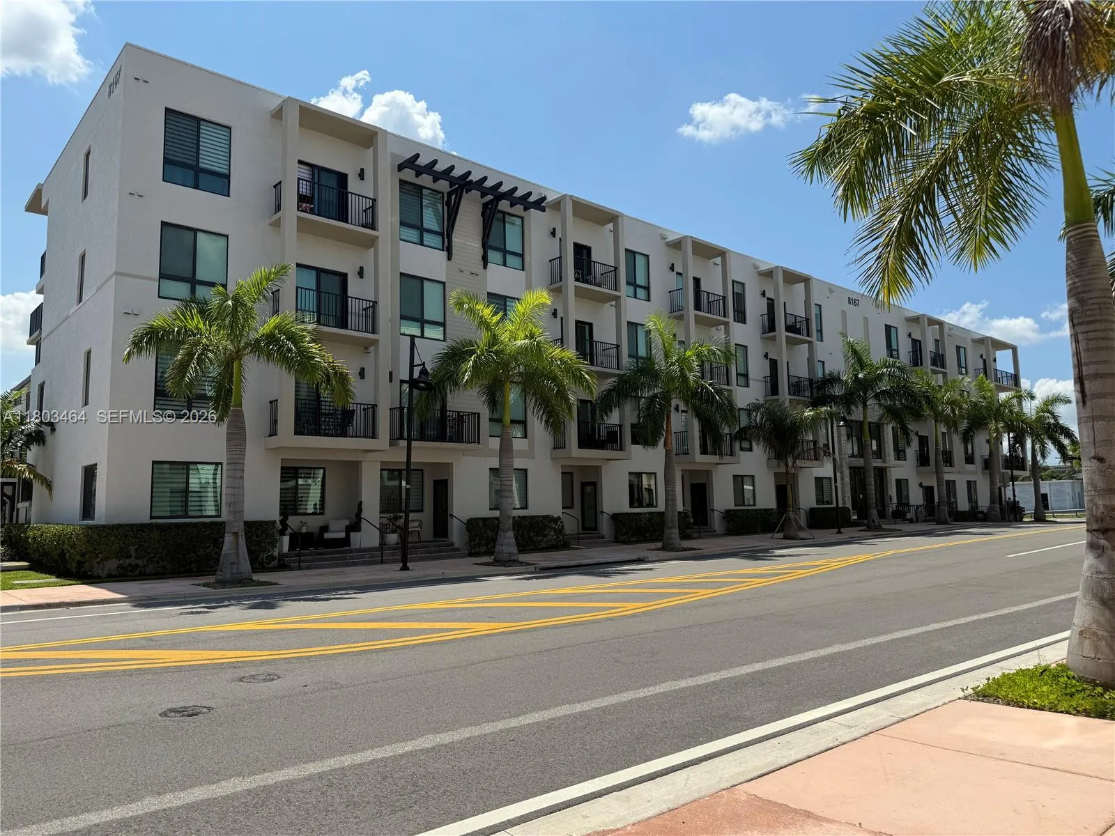 3 bedroom 2 bath for sale at 8167 NW 41st St # 409, Doral FL 33166