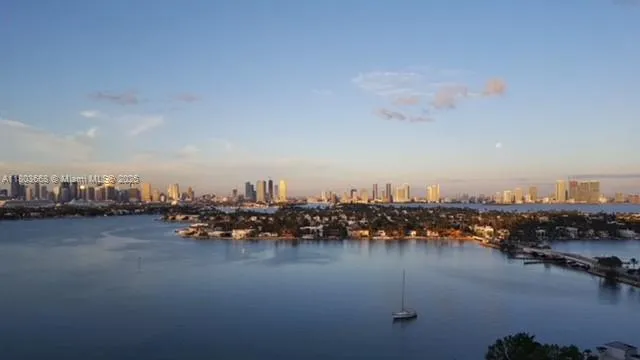 9 Island Ave # 1806, Miami Beach FL 33139