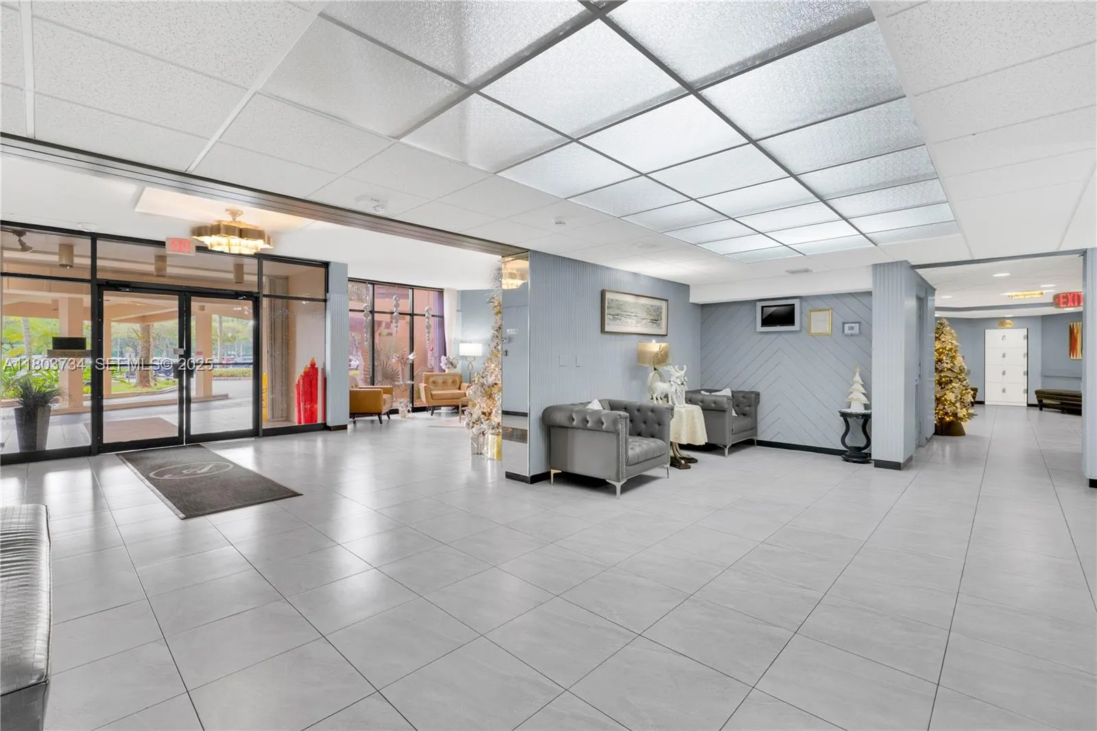 1400 Saint Charles Pl # L4, Pembroke Pines FL 33026