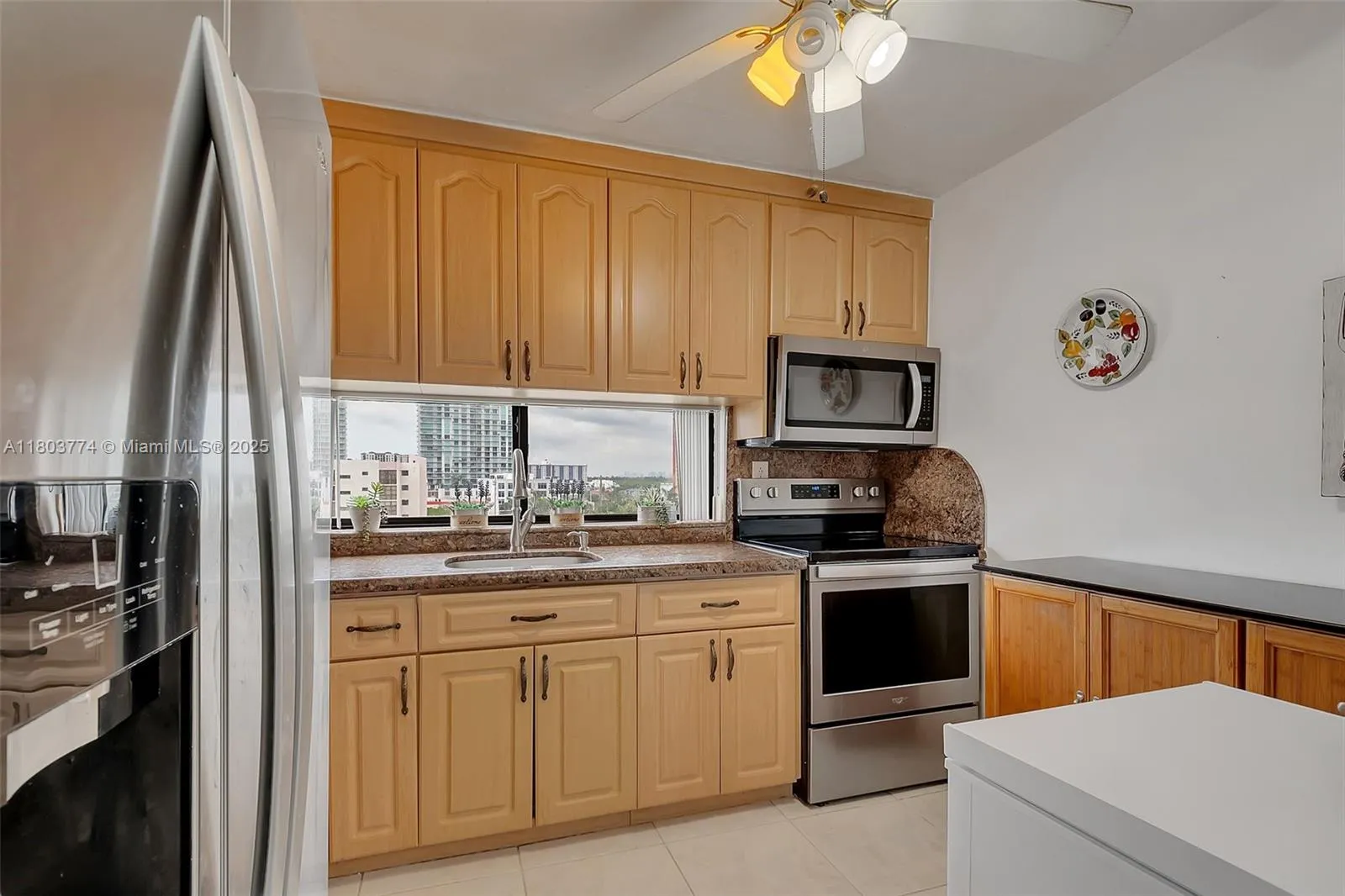 17021 N Bay Rd # 918, Sunny Isles Beach FL 33160