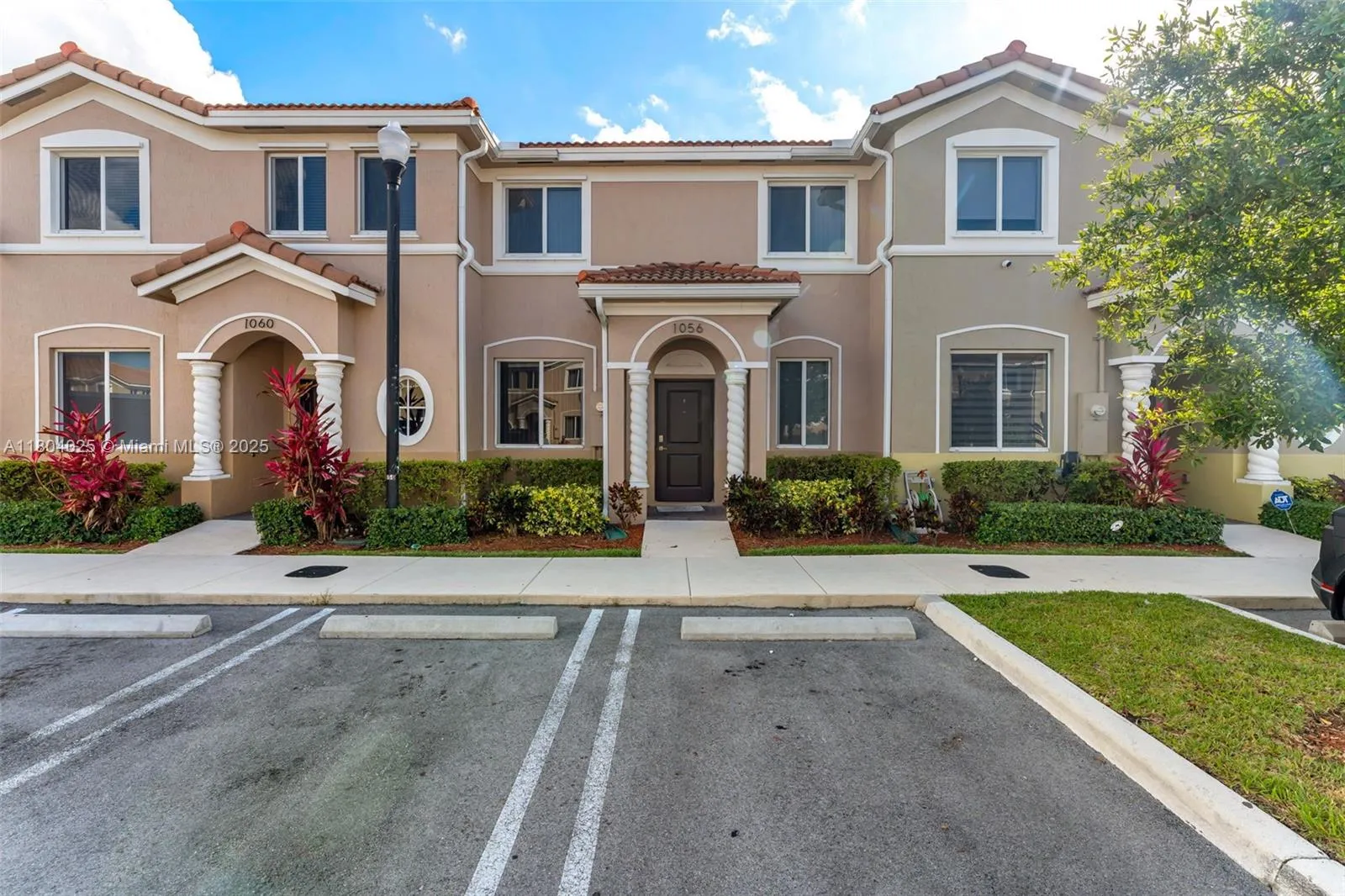 3 bedroom 2 bath for sale at 1056 SE 24th Ave, Homestead FL 33035