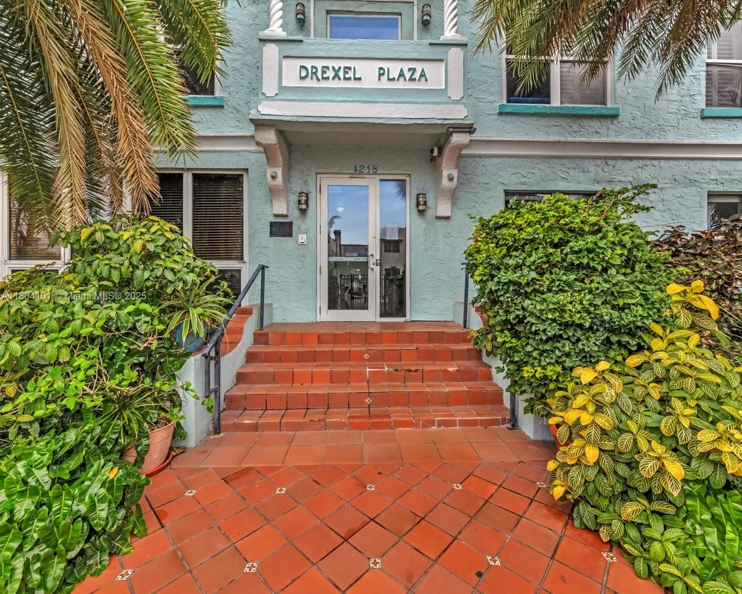 1218 Drexel Ave # 304, Miami Beach FL 33139