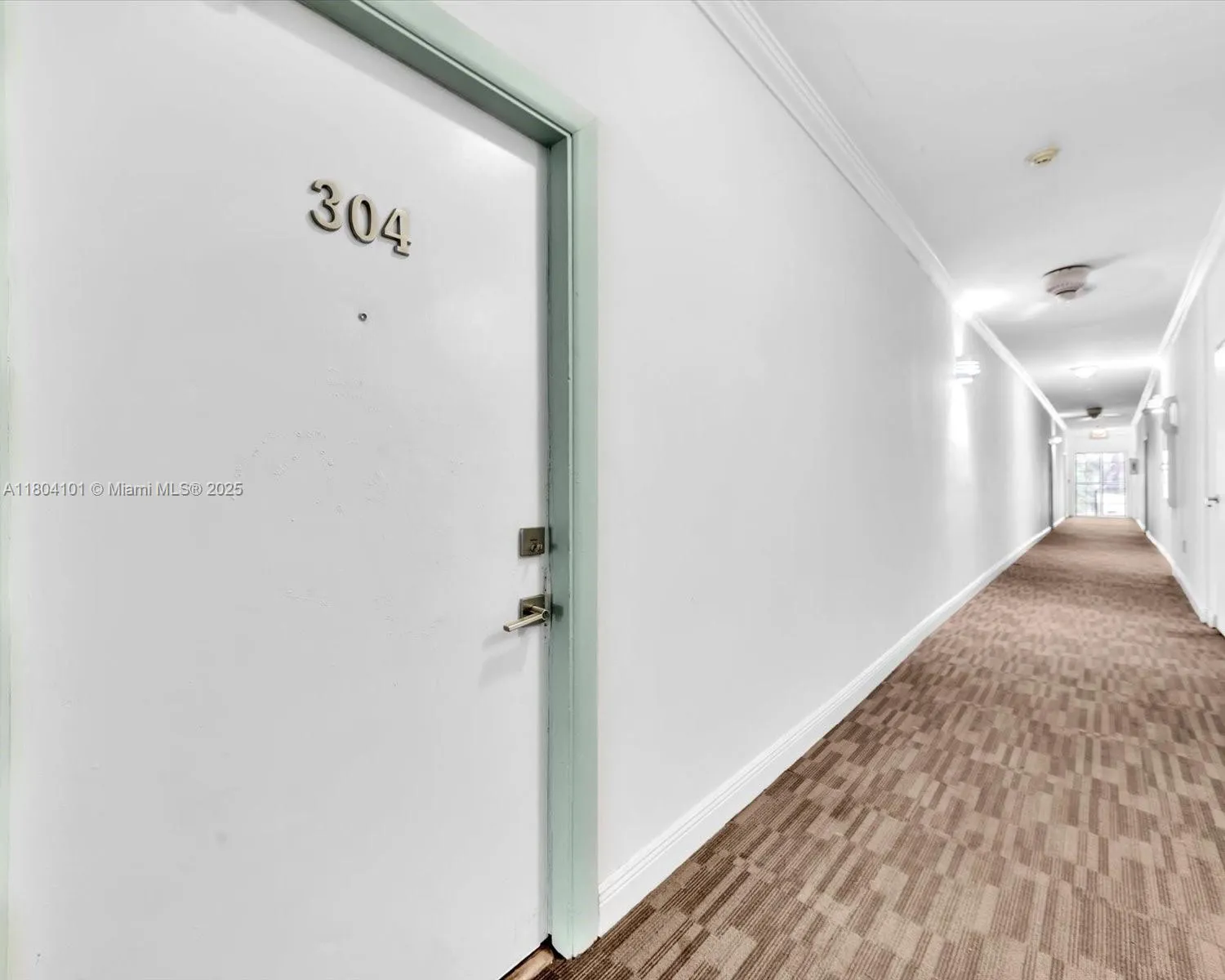 1218 Drexel Ave # 304, Miami Beach FL 33139