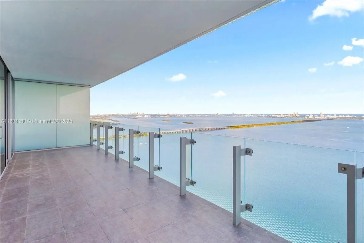 700 NE 26th Ter # 3903, Miami FL 33137