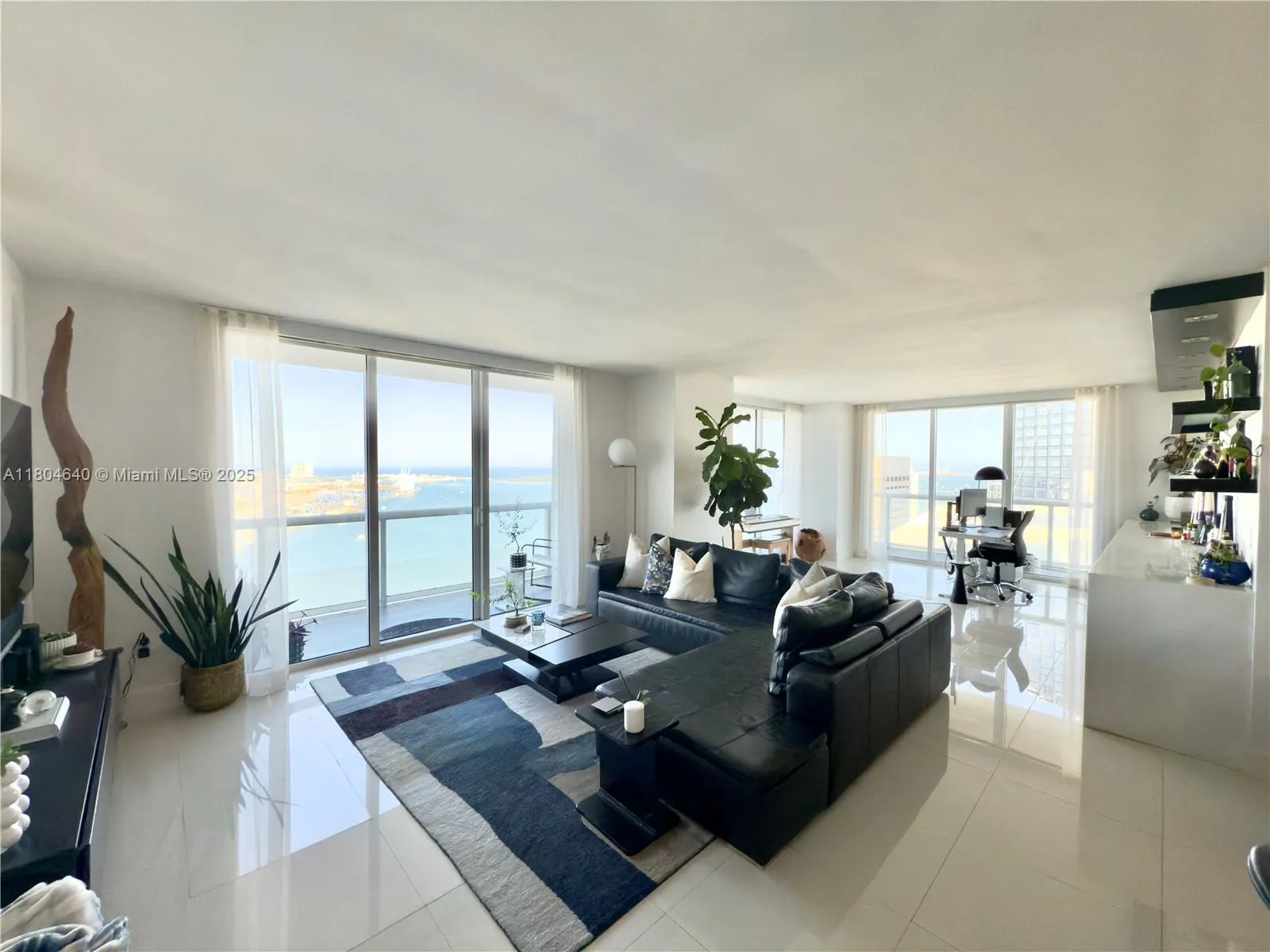 50 Biscayne Blvd # 4810, Miami FL 33132