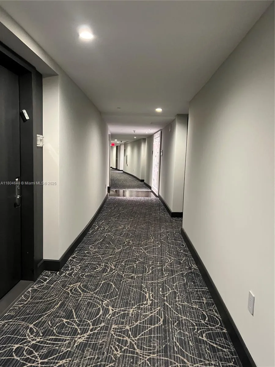 1800 S Ocean Dr # 2006, Hallandale Beach FL 33009