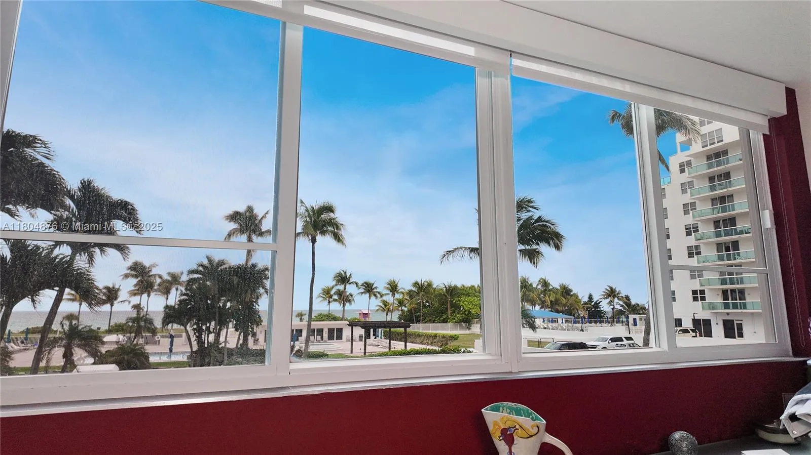 5005 Collins Ave # 212, Miami Beach FL 33140