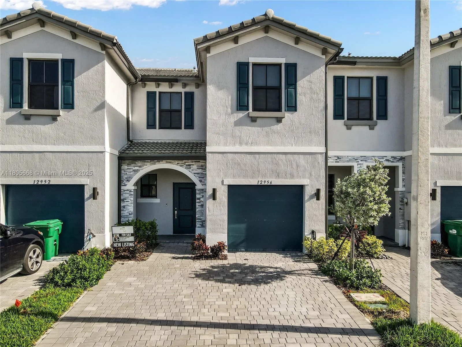 3 bedroom 2 bath for sale at 12956 SW 286th Ter, Miami FL 33033