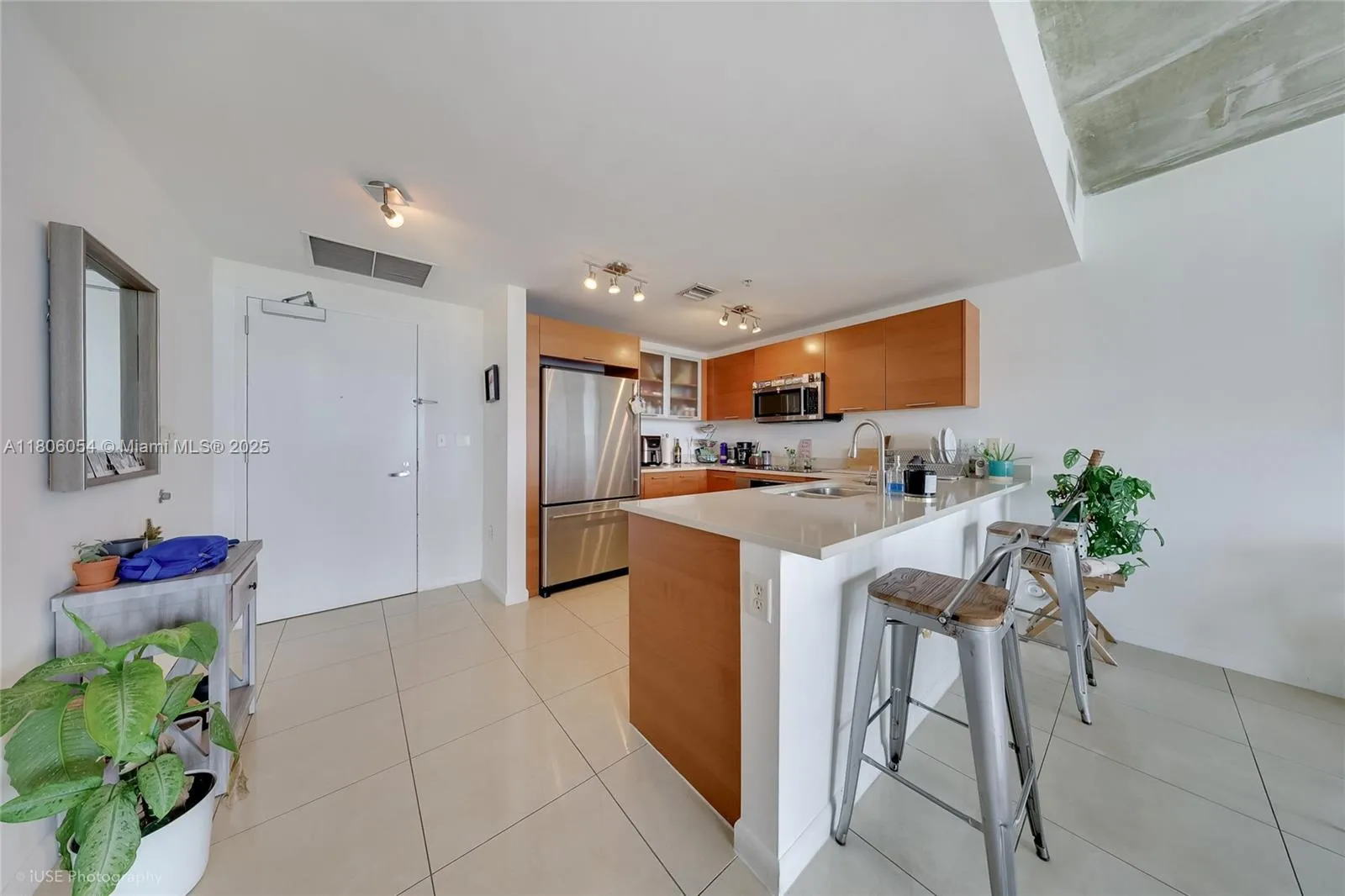 3250 NE 1st Ave # 1007, Miami FL 33137