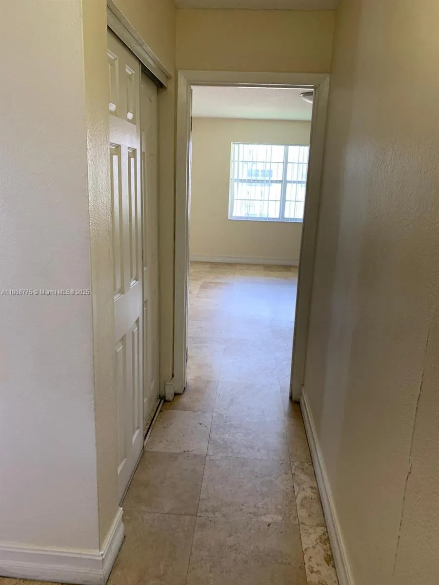 505 NW 177th St # 211, Miami Gardens FL 33169