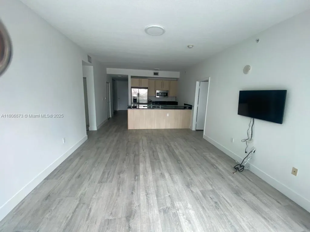 2 bedroom 2 bath for sale at 1111 SW 1st Ave, Miami FL 33130
