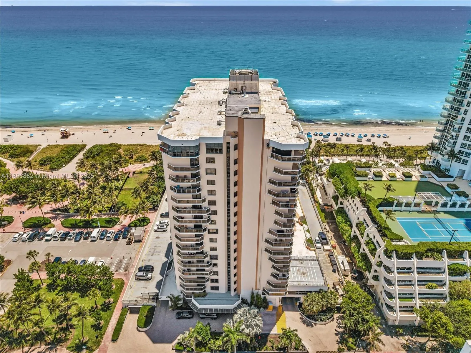 6423 Collins Ave # 409, Miami Beach FL 33141