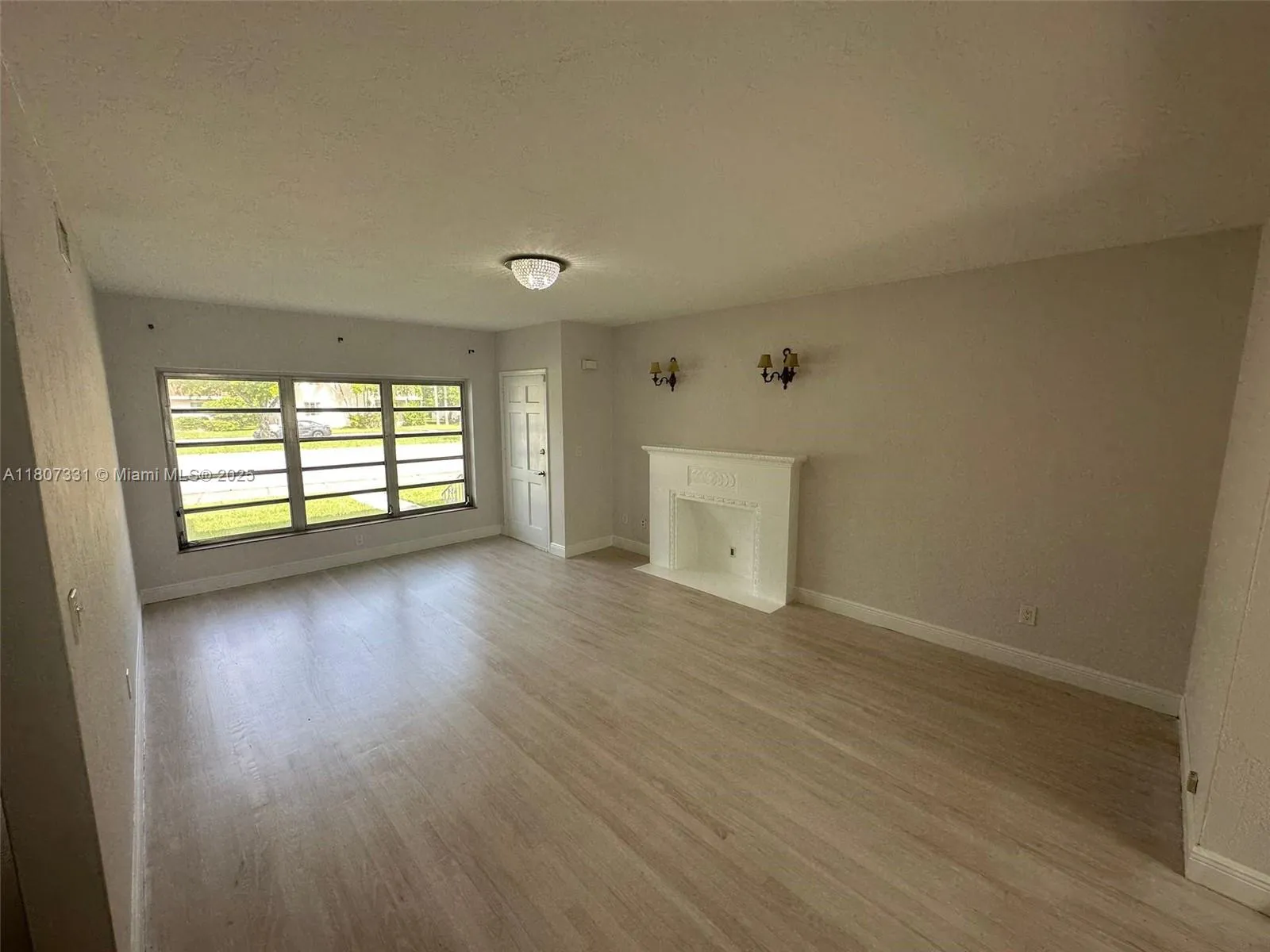 3621 Ponce De Leon Blvd, Coral Gables FL 33134