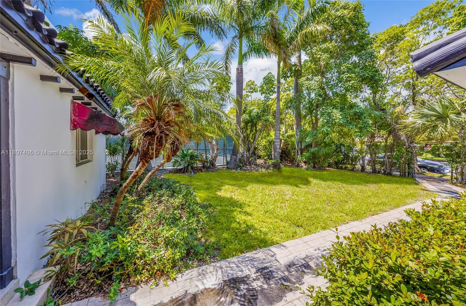 5757 Alton Rd, Miami Beach FL 33140