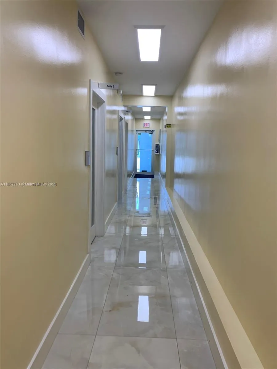 1772 W Flagler St, Miami FL 33135