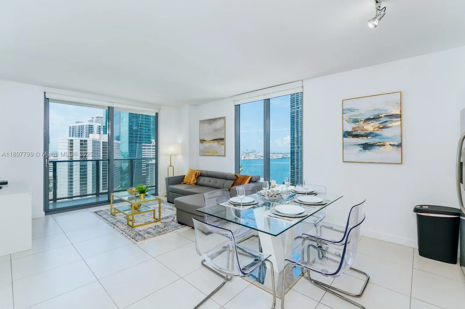 2 bedroom 2 bath for sale at 31 SE 6th St # 2408, Miami FL 33131