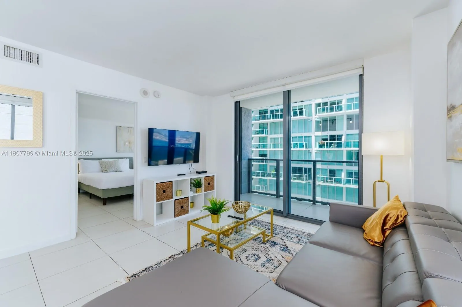 31 SE 6th St # 2408, Miami FL 33131