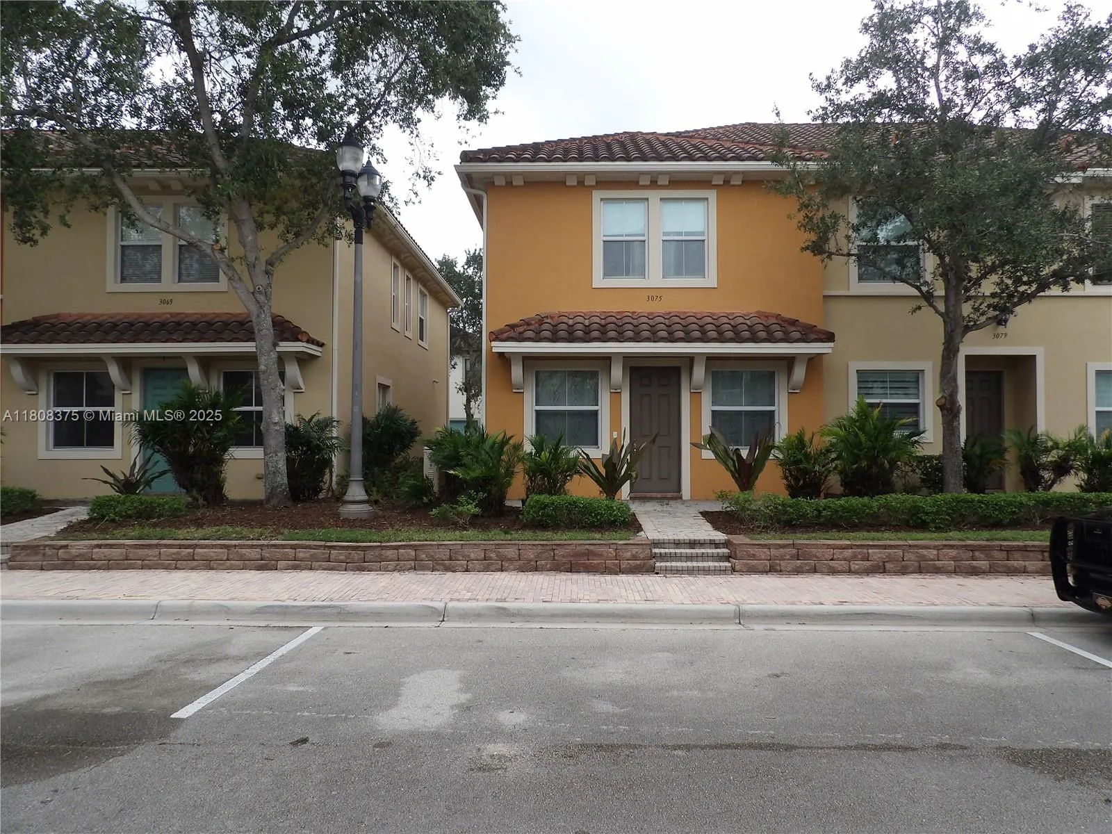 3 bedroom 2 bath for sale at 3075 NW 126th Ave # 83, Sunrise FL 33323