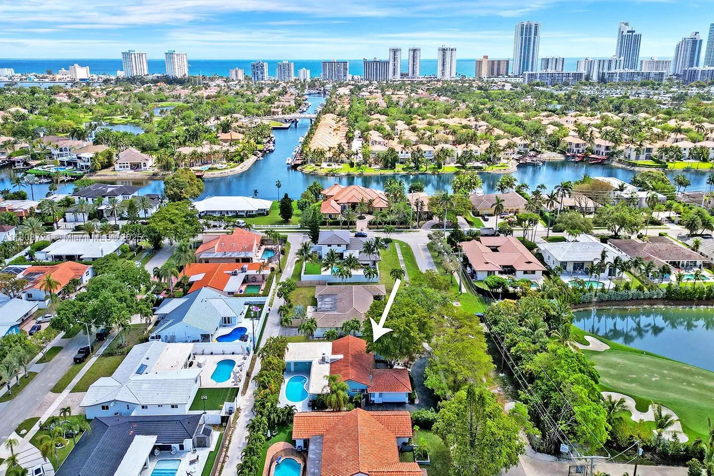 1245 Wiley St, Hollywood FL 33019