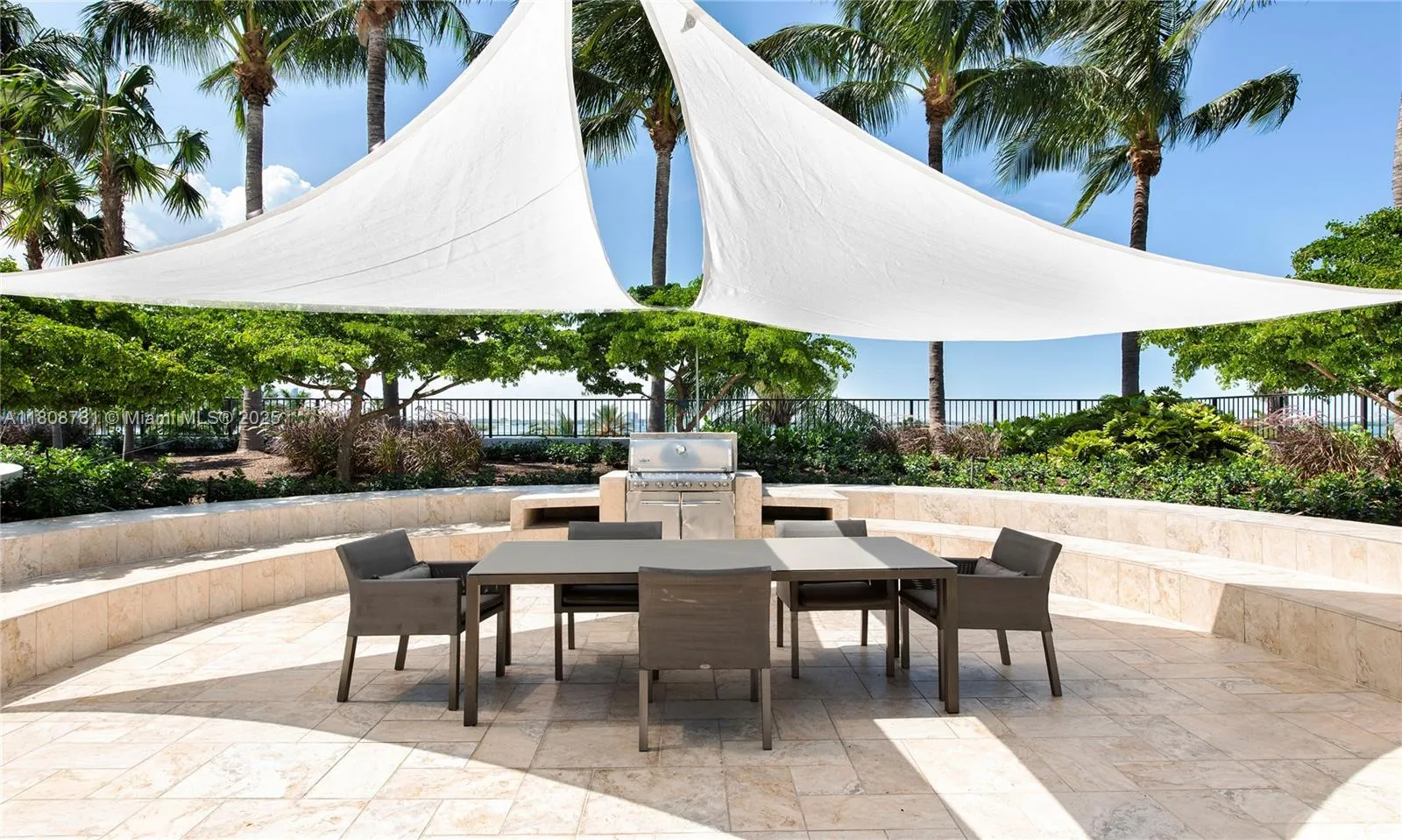 1000 Venetian Way # 114, Miami FL 33139