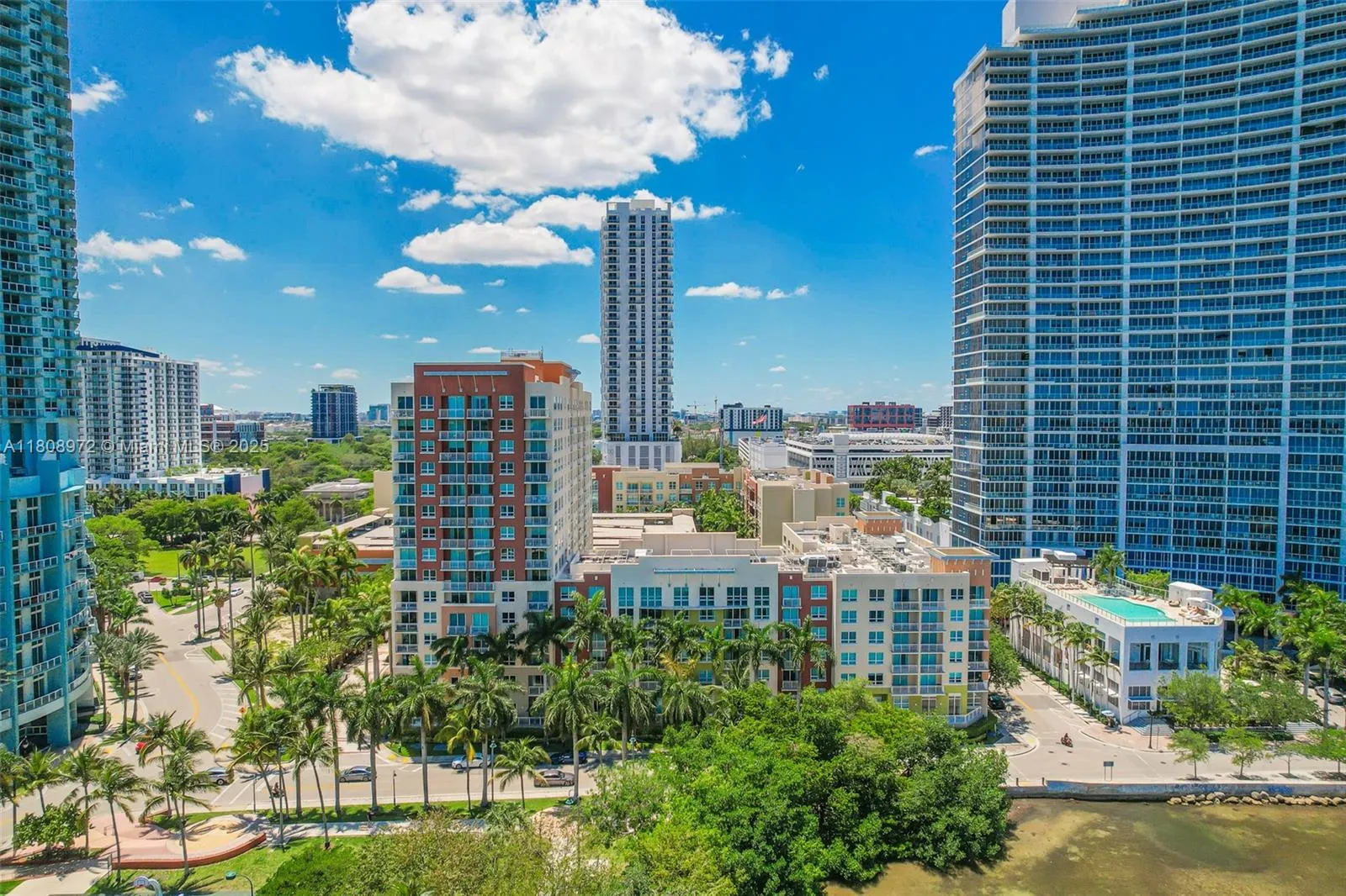 2000 N Bayshore Dr # 621, Miami FL 33137