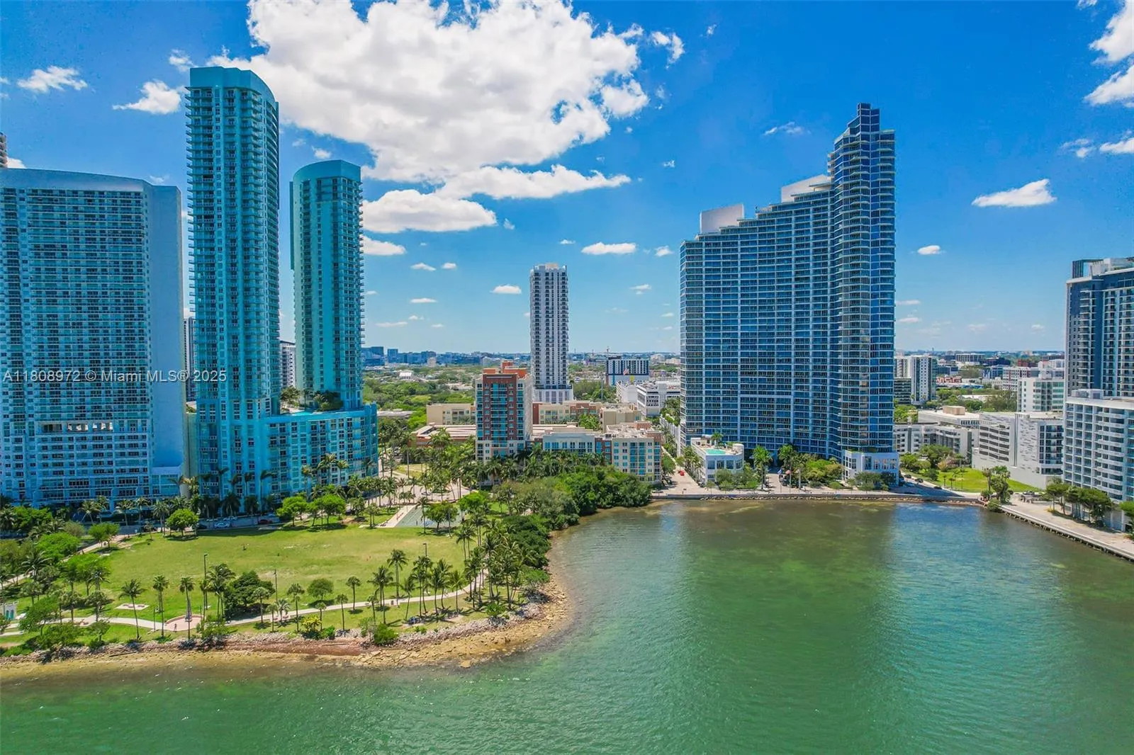 2000 N Bayshore Dr # 621, Miami FL 33137