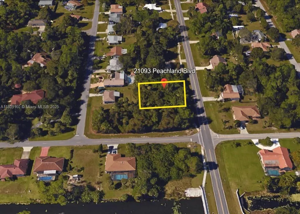 21093 N PEACHLAND BLVD, Port Charlotte FL 33954