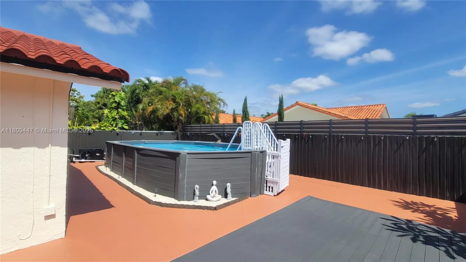 14641 SW 52nd St, Miami FL 33175