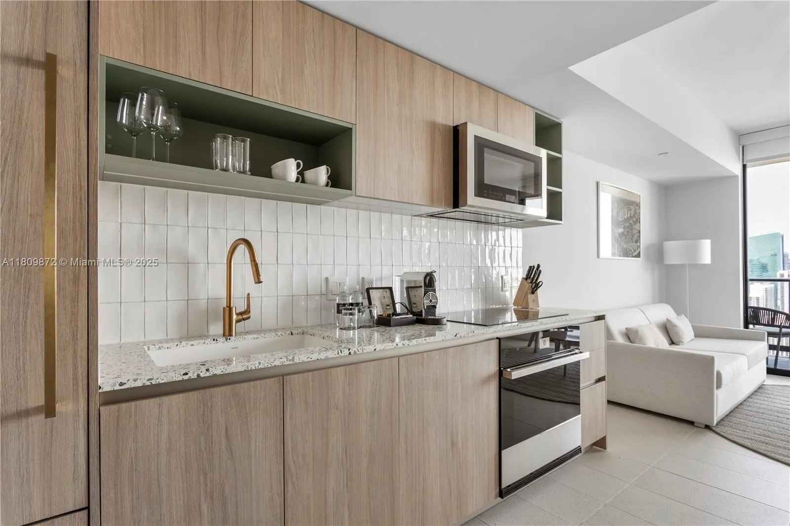 601 NE 1st St # 3907, Miami FL 33132