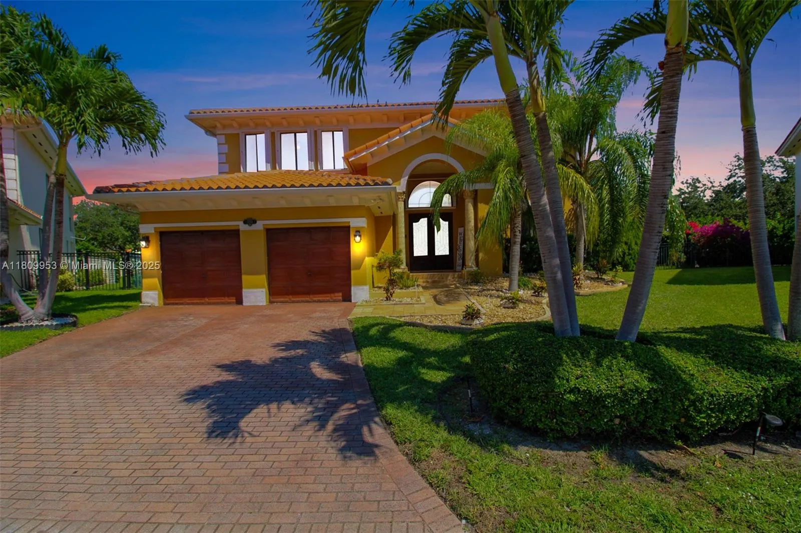 7753 SW 193rd St, Cutler Bay FL 33157