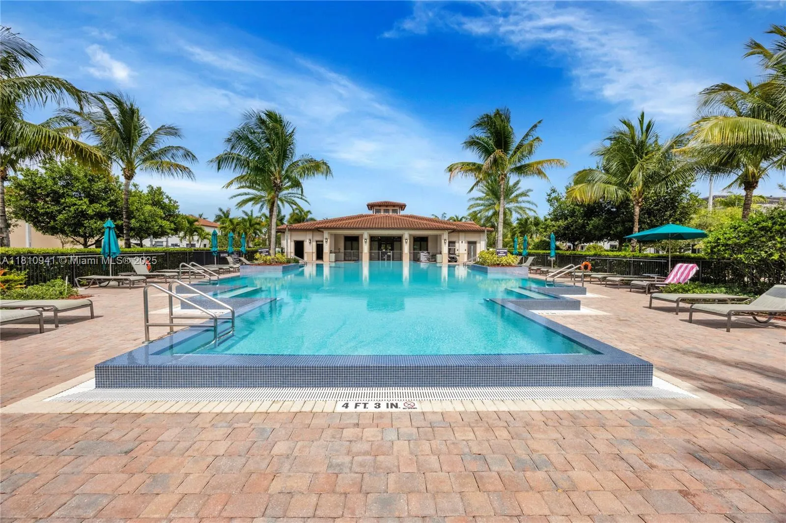 15037 SW 174th St, Miami FL 33187