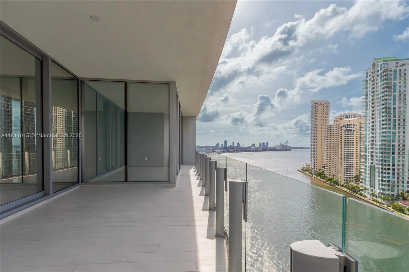 300 Biscayne Blvd Way # 1704, Miami FL 33131