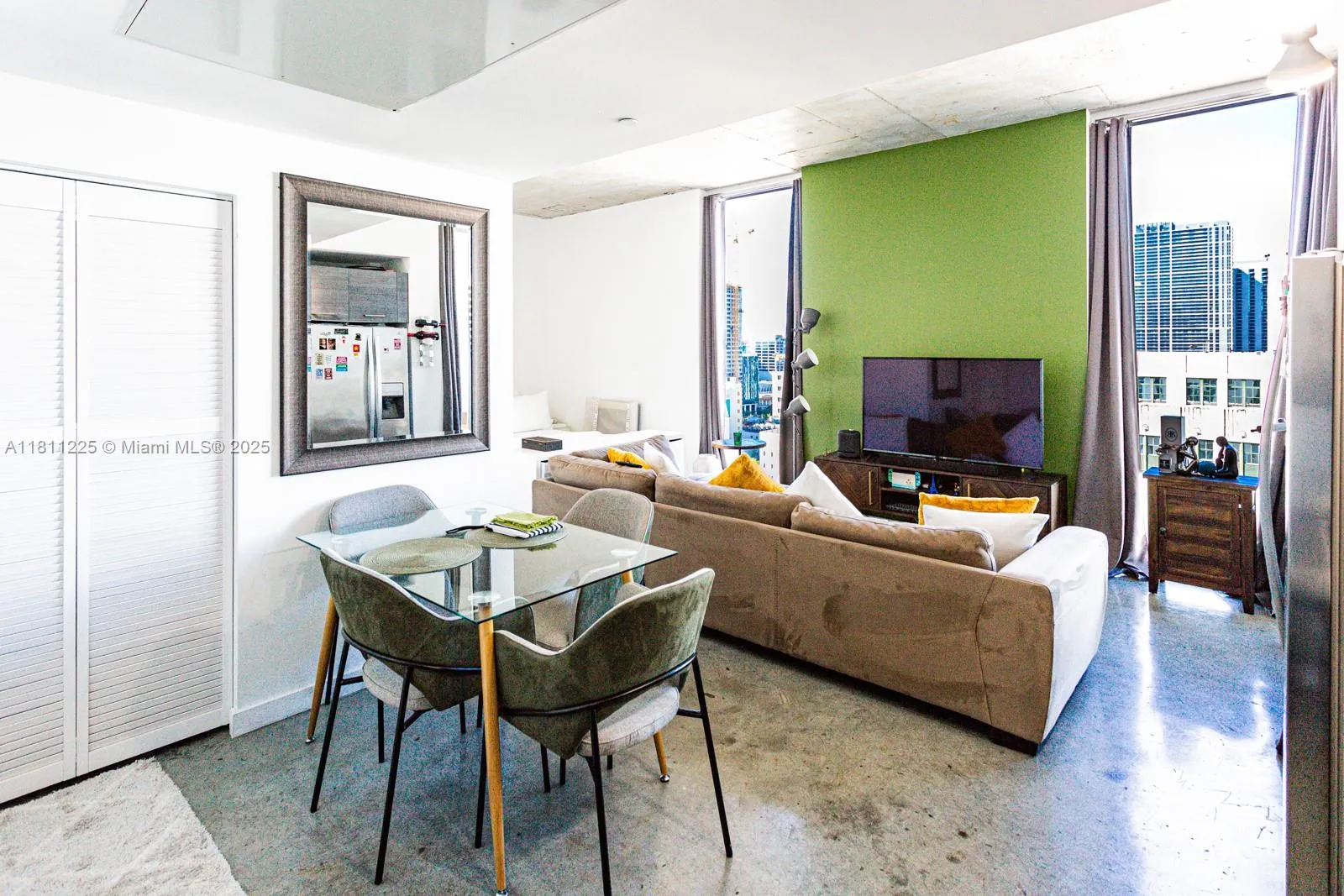 151 SE 1st St # 2204, Miami FL 33131