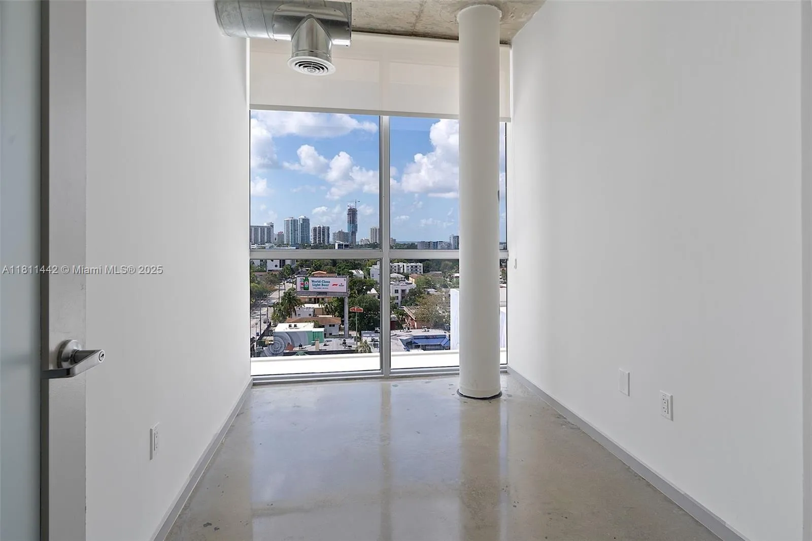 420 SW 7th St # 1006, Miami FL 33130