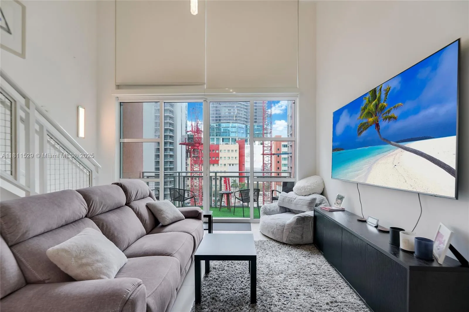 1 bedroom 1 bath for sale at 244 Biscayne Blvd # 644, Miami FL 33132