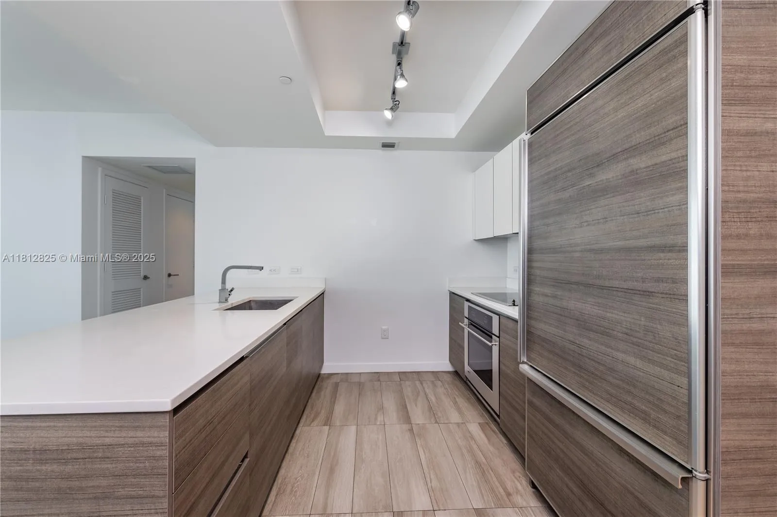 1100 S Miami Ave # 1704, Miami FL 33130