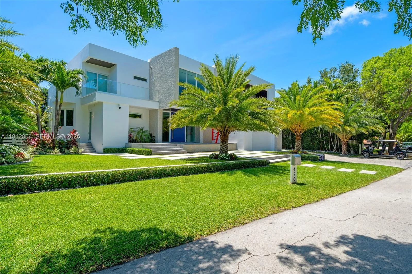420 Island Dr, Key Biscayne FL 33149