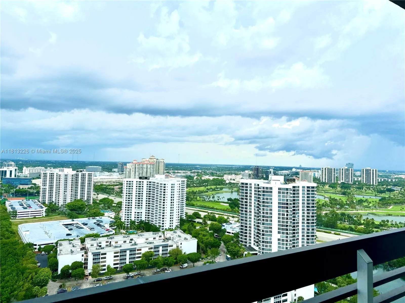 3530 Mystic Pointe Dr # 3001, Aventura FL 33180