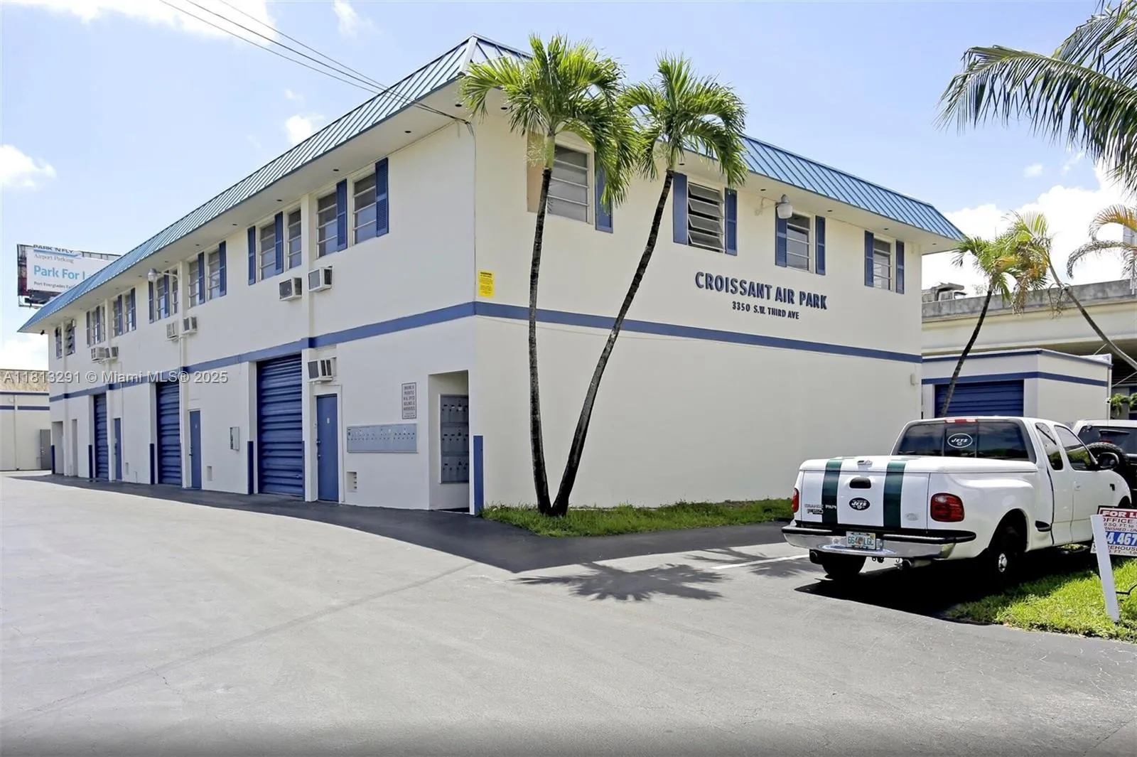 for sale at 3350 SW 3rd Ave, Fort Lauderdale FL 33315