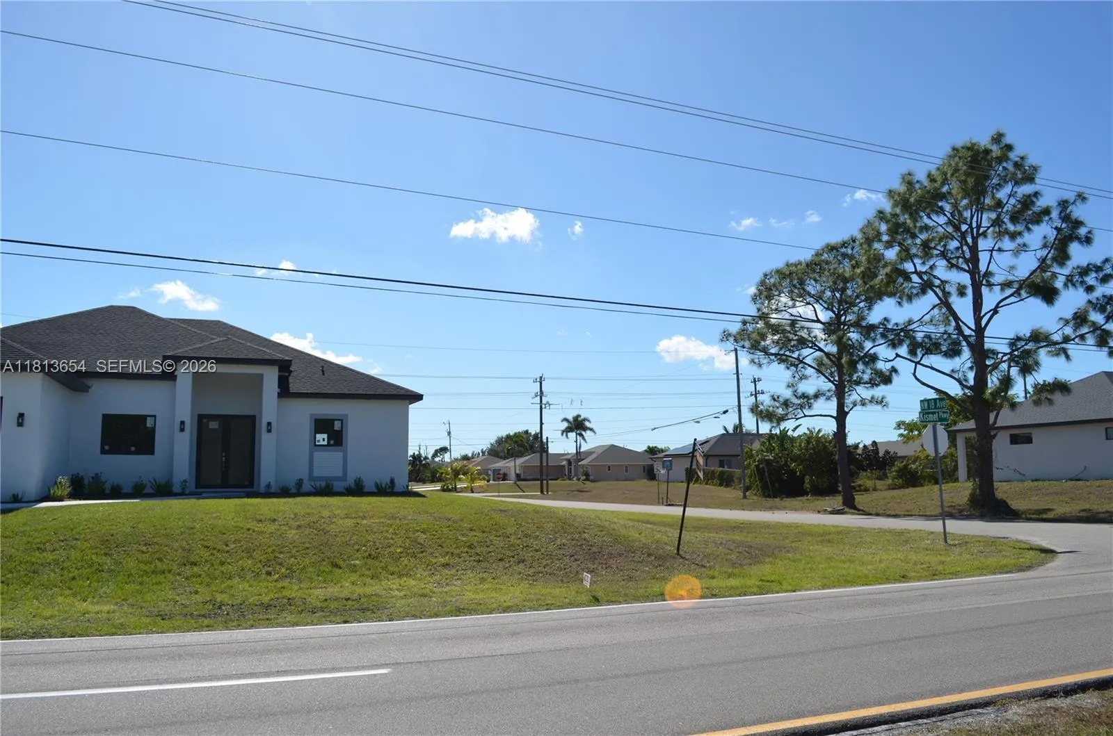 1728 Kismet Pkwy W, Cape Coral FL 33993