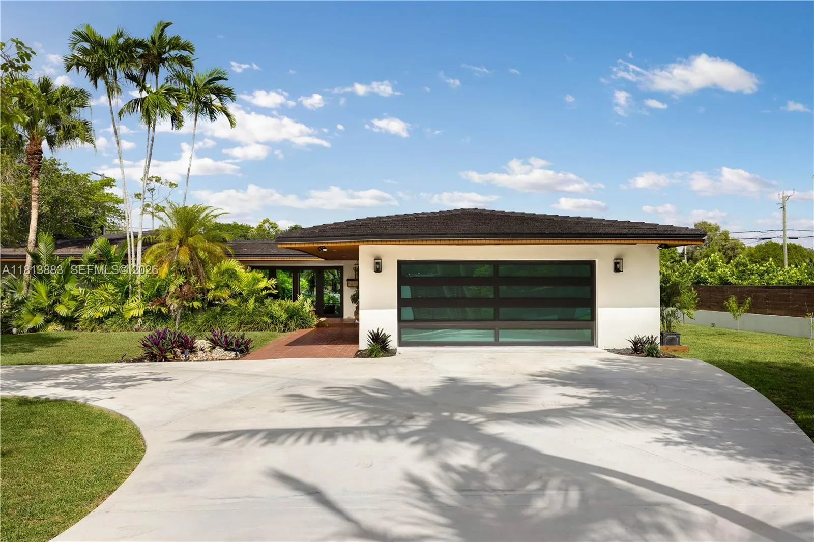 4 bedroom 3 bath for sale at 9670 SW 96th Ct, Miami FL 33176