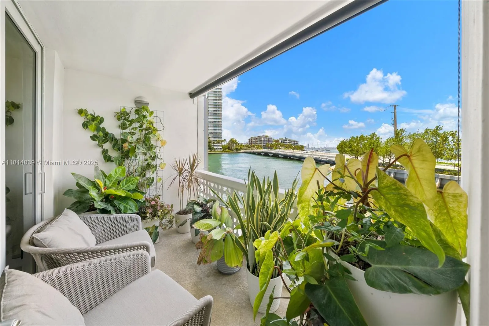 1 bedroom 1 bath for sale at 1670 Lincoln Ct # 2B, Miami Beach FL 33139