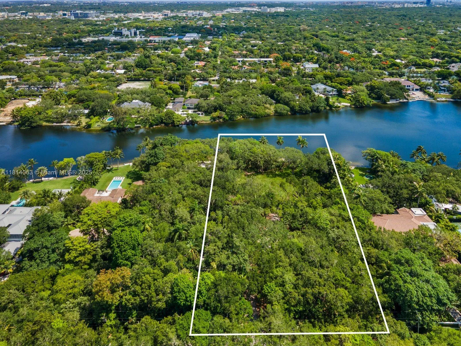 for sale at 5355 Hammock Dr, Coral Gables FL 33156