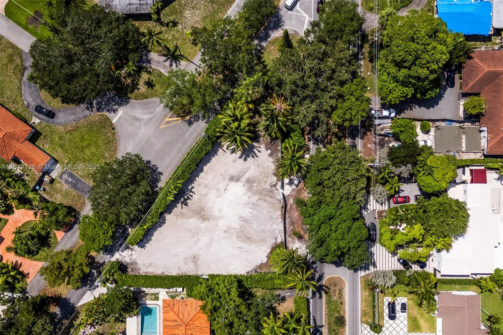 10801 Griffing Blvd, Biscayne Park FL 33161
