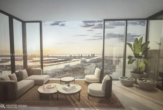 300 N Biscayne Blvd. # 8502, Miami FL 33132