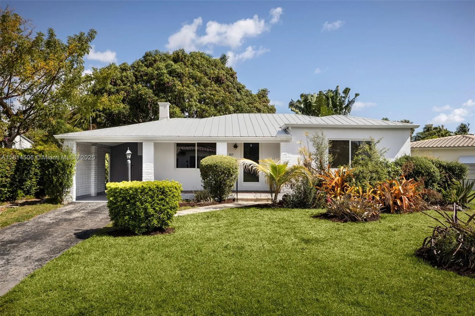 3 bedroom 2 bath for sale at 85 NE 117th St, Miami FL 33161